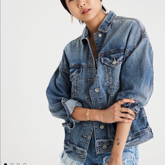 american eagle boyfriend denim jacket